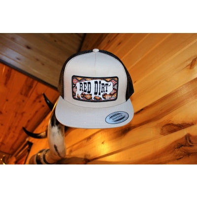 Red Dirt Hat: Great White