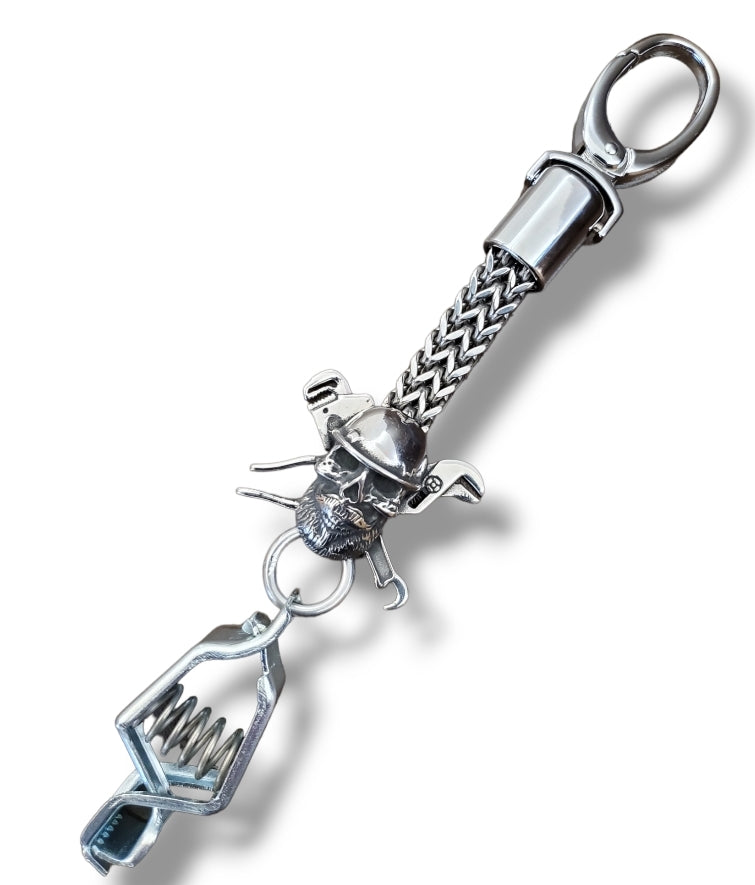 Paracord Clips: Glove Clips