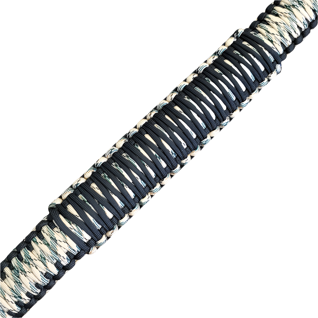 Paracord strap with shoulder pad