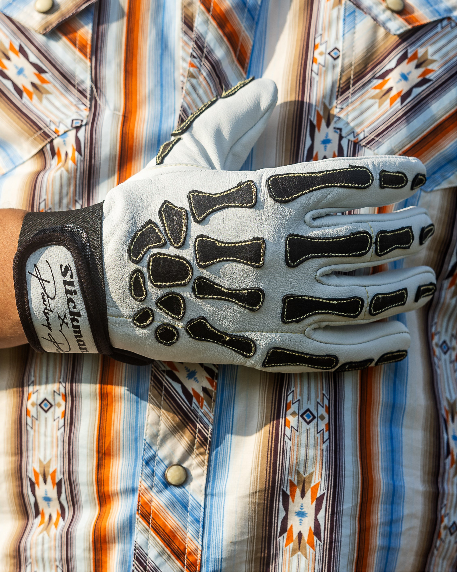 Pearl Snap Pimps: Gloves
