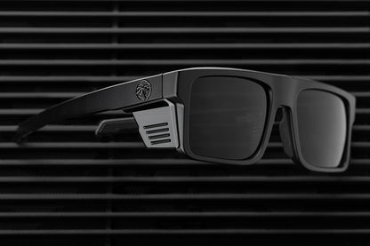 Heatwave Performance Rayth: Ultra Black