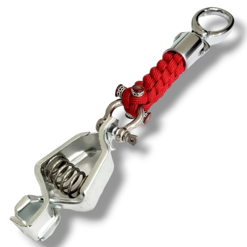 Paracord Clips: Glove Clip