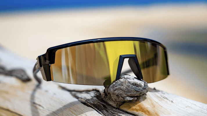 Bomber Smoke: Gold Mirror/Matte Black Frame