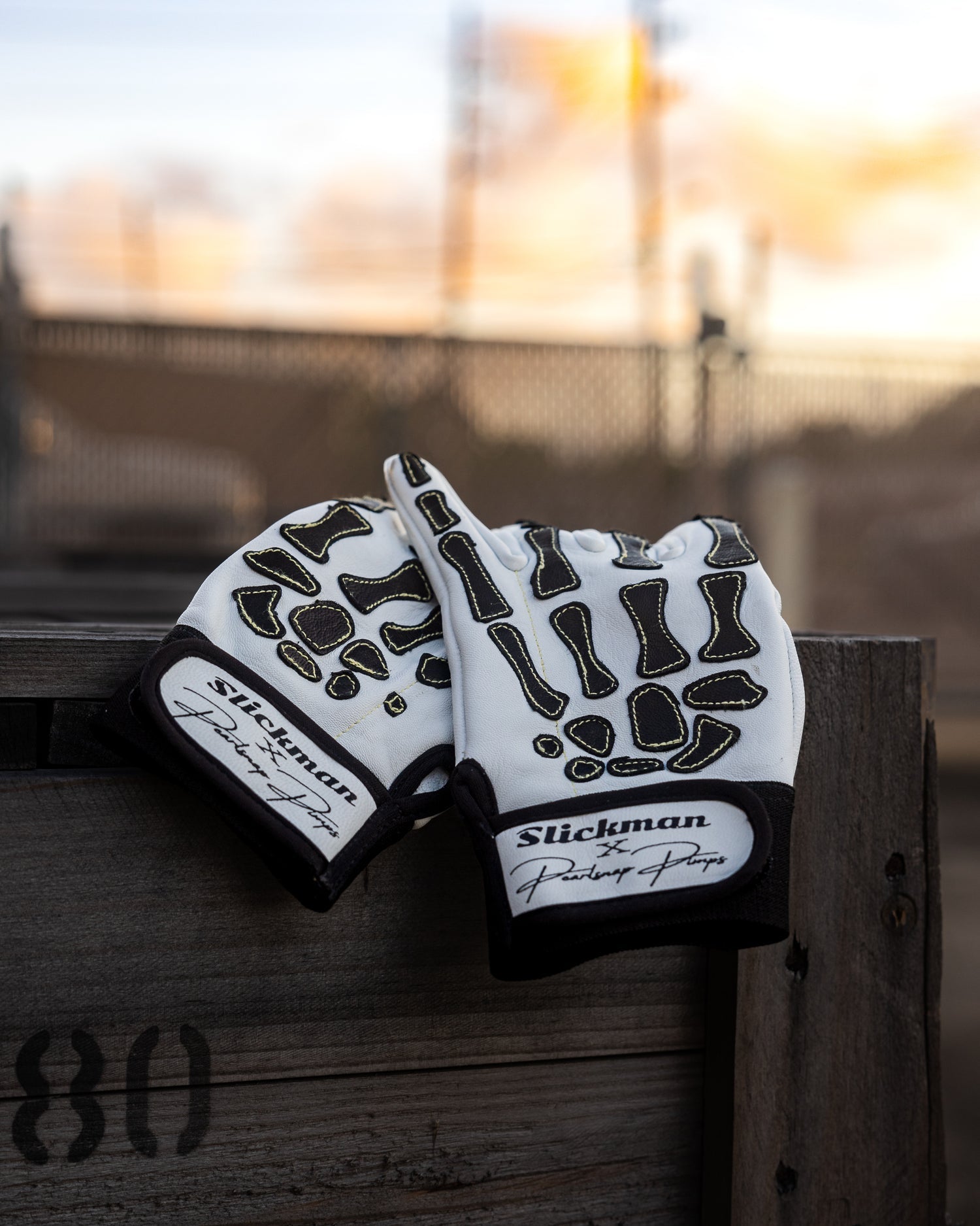 Pearl Snap Pimps: Gloves
