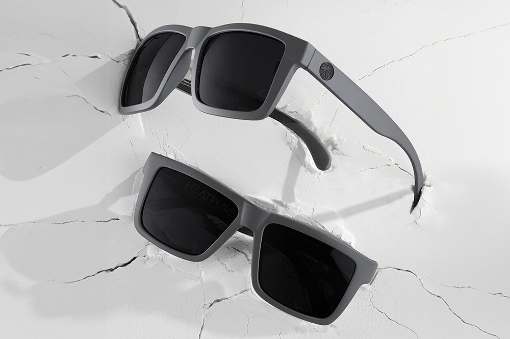 Heatwave Vise: Satin Grey/ Black Lense