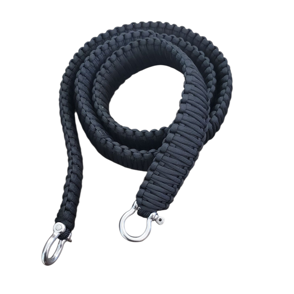 Paracord strap with shoulder pad