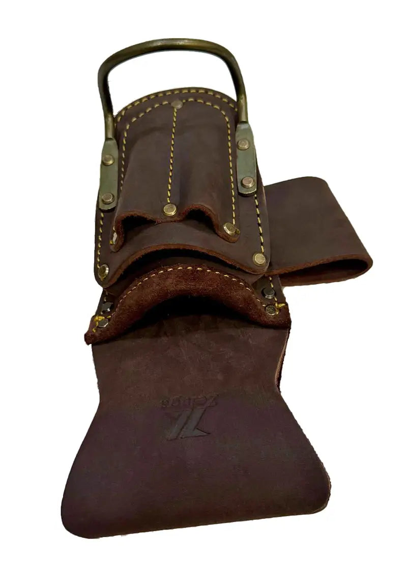 Zeluga: 5 Pocket Pliers & Hammer Holder